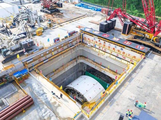 近20层楼高!国内最深超大直径盾构工作井建成