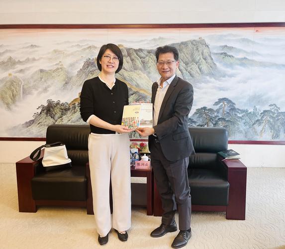 赵骏任浙江大学求是学院常务副院长,邱利民卸任院长职务