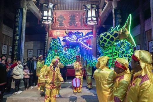 祁门:“祁”乐“龙龙”闹元宵