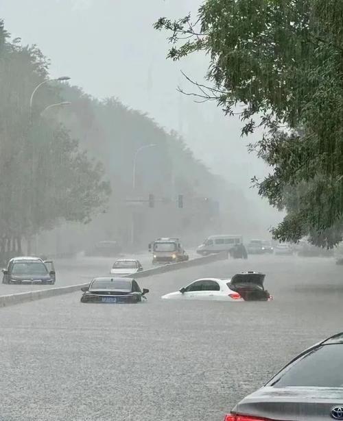 辽宁今天东部雨势猛烈局地有大暴雨 需警惕城市内涝