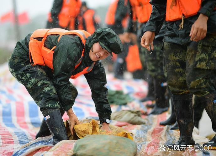 湖南华容洞庭湖抗洪抢险见闻