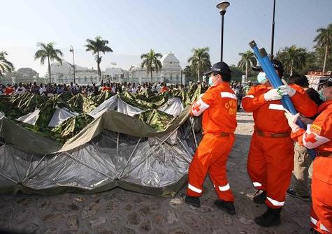 首批多国安全支助团抵达太子港 海地总理誓言恢复安全秩序
