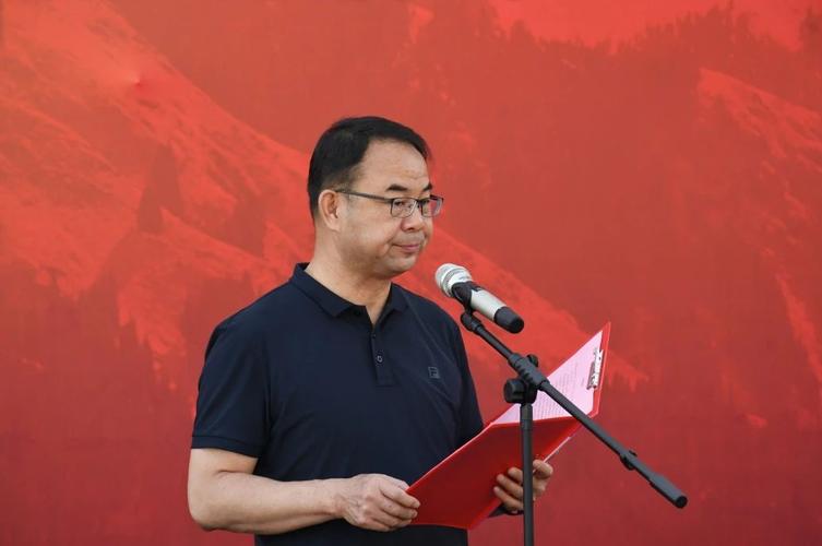 省领导参加昌吉州成立70周年庆祝活动并调研援疆工作