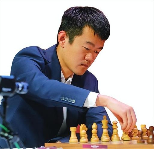 首届中国国际象棋棋王赛开赛 “世界棋王”丁立人复出参赛